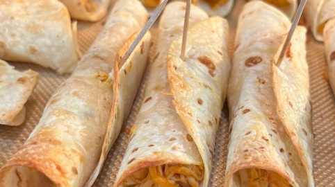 MADE IT. ATE IT. LOVED IT. >> Slow Cooker Buffalo Chicken Taquitos